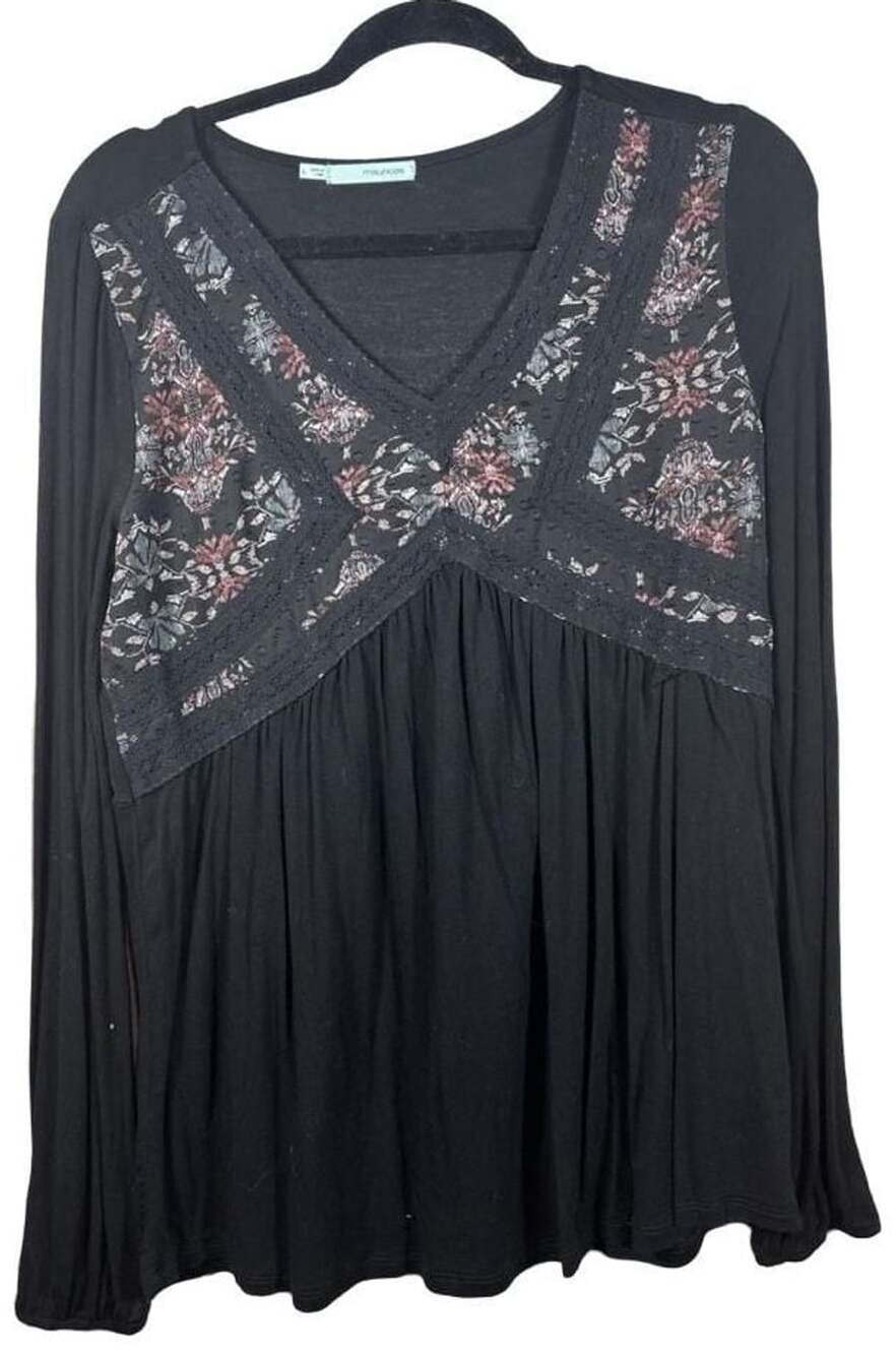 Maurices Black Floral Lace V-Neck Long Sleeve Peplum Top Size L